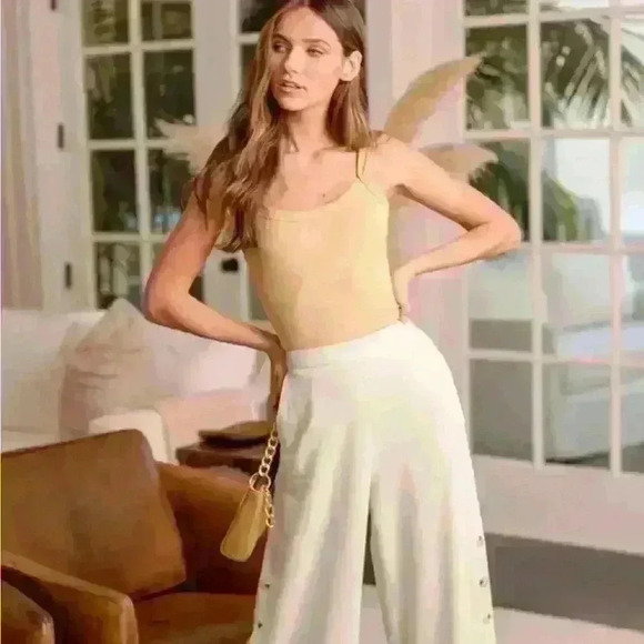 Lulus Pants - Lulus NWT Tropical Resort Beige Wide-Leg Side Button Pants